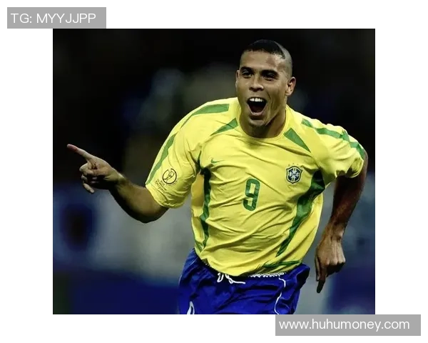 罗纳尔多从绿茵少年到传奇巨星展现足球艺术与奋斗精神的辉煌历程