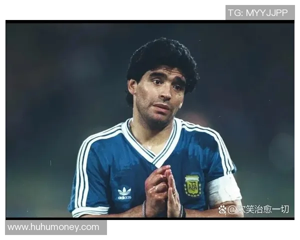 足球历史上最具魅力与技术的球星盘点与评选